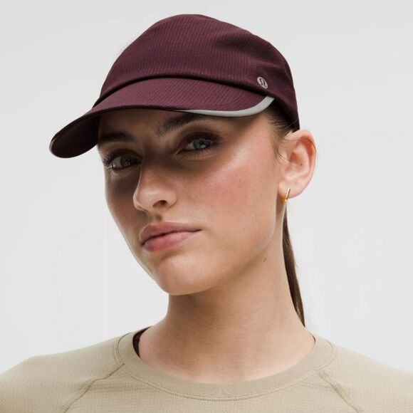 NWT Lululemon Fast and Free Running Hat WovenAir Size L/XL - Picture 1 of 5